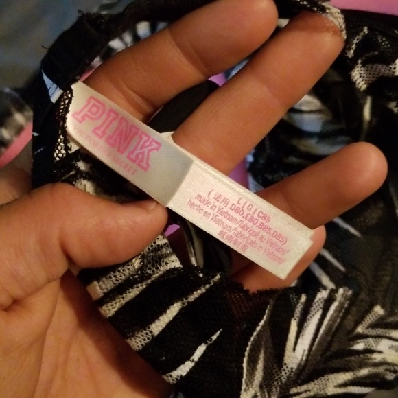 VS PINK Bra - Picture 3 of 3